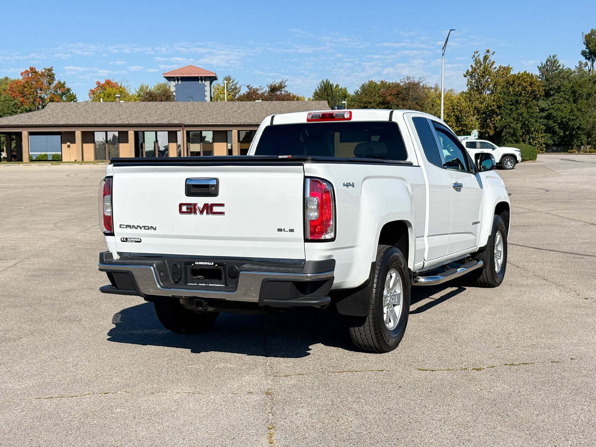 Used 2017 GMC Canyon 4x4 Extended Cab image 9