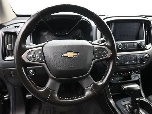 Used 2021 Chevrolet Colorado Z71 w/ Safety Package AWD/4WD image 14