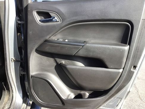 Used 2018 Chevrolet Colorado ZR2 image 9