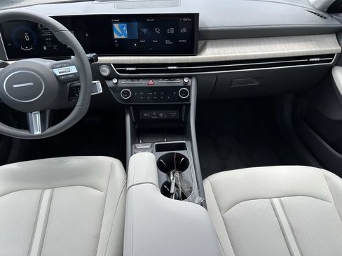 New 2026 Hyundai Sonata SEL FWD image 19