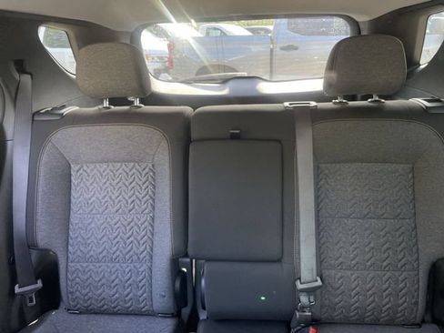 Certified 2024 Chevrolet Equinox LT FWD image 22