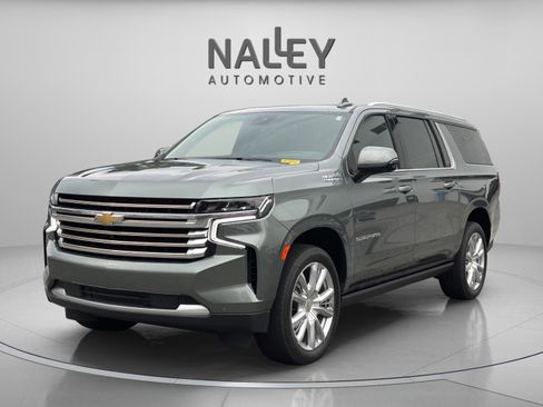 Used 2024 Chevrolet Suburban High Country w/ Max Trailering Package image 1