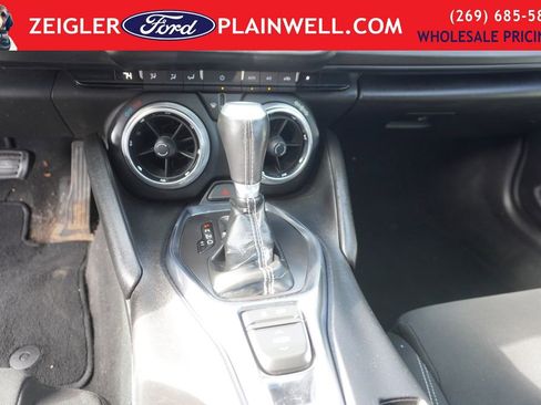 Used 2019 Chevrolet Camaro LT image 16