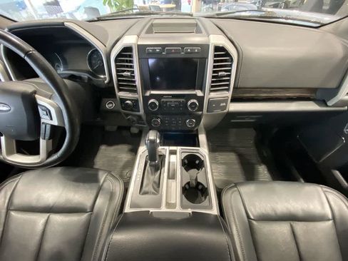 Used 2020 Ford F150 Lariat image 23