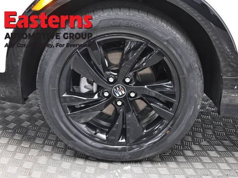 Used 2024 Buick Encore GX Sport Touring w/ Comfort Package FWD image 31