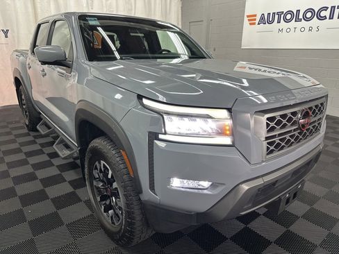 Used 2024 Nissan Frontier PRO-4X w/ Pro Convenience Package image 2