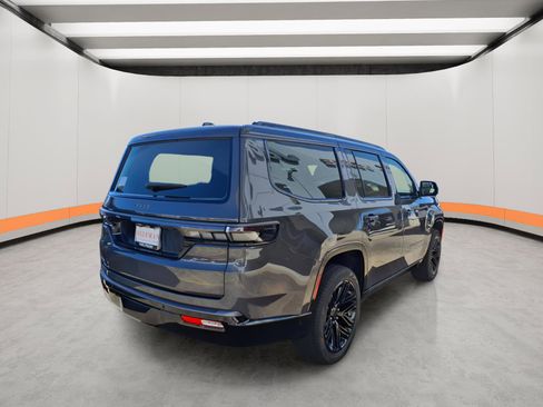 New 2026 Jeep Grand Wagoneer Limited image 6