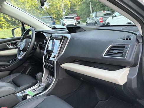 Used 2022 Subaru Ascent Limited w/ Technology Package AWD/4WD image 21