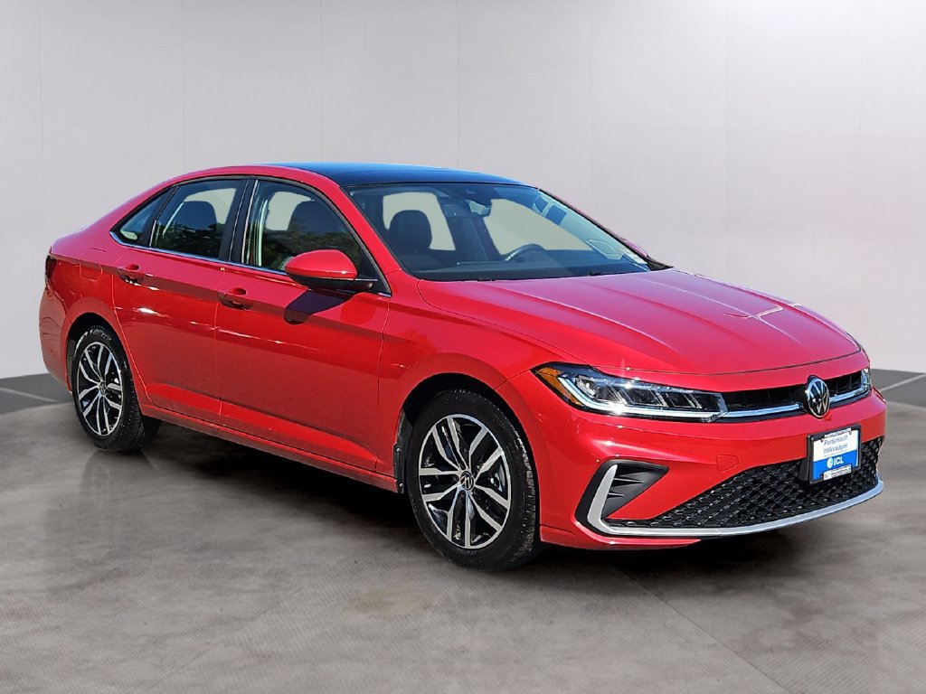 Certified 2026 Volkswagen Jetta SE FWD image 3