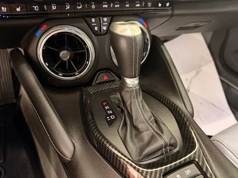 Used 2016 Chevrolet Camaro LT RWD image 16