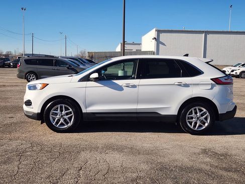 Used 2024 Ford Edge SEL image 4