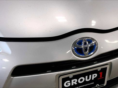 Used 2012 Toyota Prius C One image 31