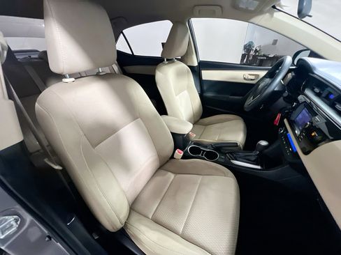 Used 2014 Toyota Corolla LE image 30