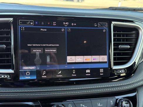 New 2026 Chrysler Pacifica Select image 30