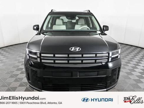 New 2025 Hyundai Santa Fe SEL image 2