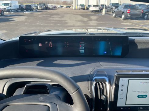 New 2025 Ford Expedition Max Platinum w/ Driver's Package image 22