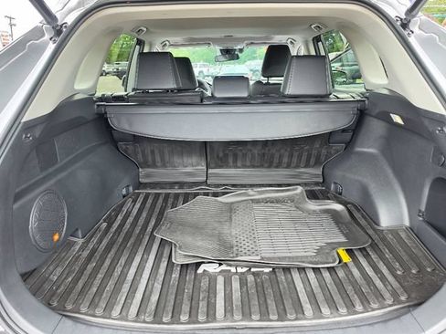 Used 2023 Toyota RAV4 XLE Premium AWD/4WD image 17