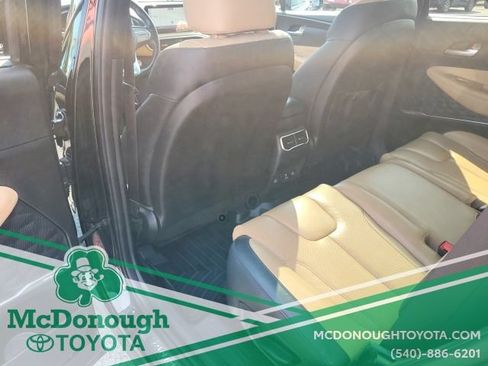 Used 2022 Hyundai Santa Fe Calligraphy AWD/4WD image 16