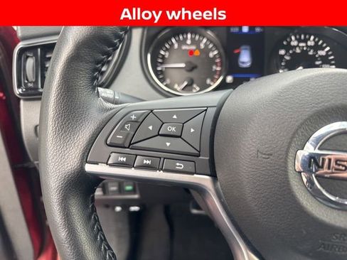 Used 2022 Nissan Rogue Sport SL image 13