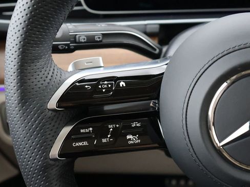 New 2026 Mercedes-Benz GLS 450 4MATIC image 31