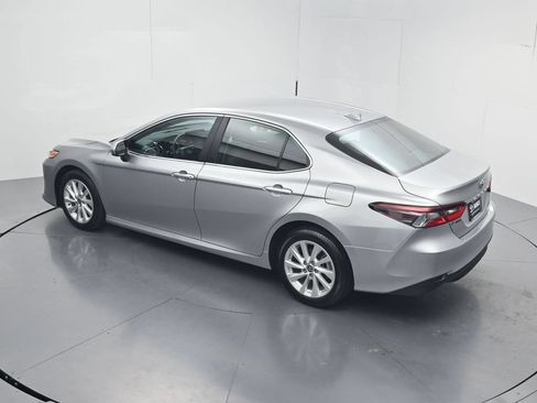 Used 2024 Toyota Camry LE AWD/4WD image 53