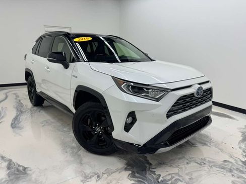 Used 2019 Toyota RAV4 XSE AWD/4WD image 1