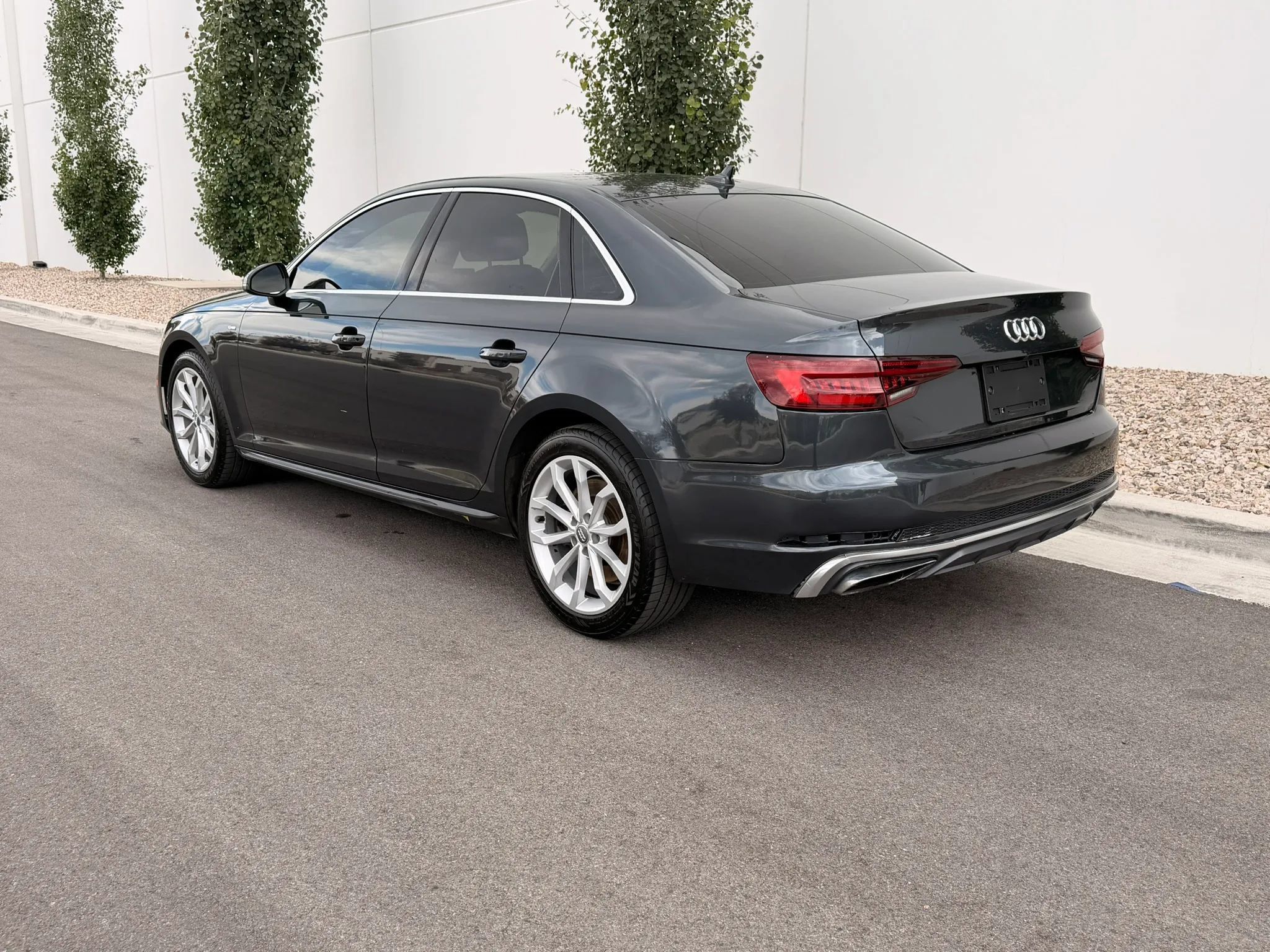 Used 2019 Audi A4 2.0T Premium w/ Convenience Package AWD/4WD image 8