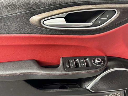 Used 2020 Alfa Romeo Giulia Ti w/ Active Blind Spot Package RWD image 13