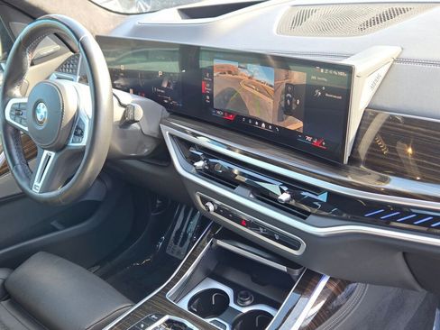 Used 2024 BMW X7 M60i w/ Executive Package image 13