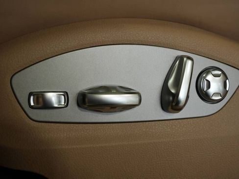 New 2026 Porsche Macan image 31