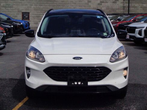 Used 2022 Ford Escape SEL w/ SEL Stealth AWD Package image 2