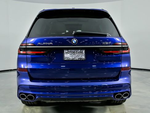 Used 2024 BMW ALPINA XB7 AWD/4WD image 11