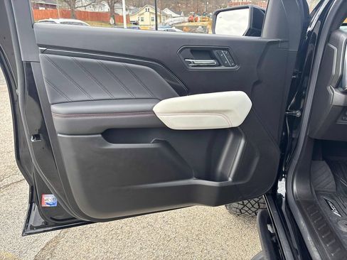 New 2026 GMC Canyon AT4X AWD/4WD image 44