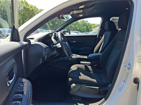 Certified 2024 Honda HR-V Sport image 13