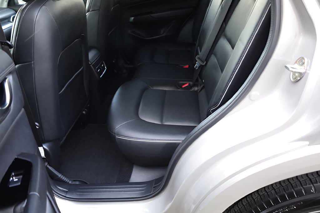 Used 2025 MAZDA CX-5 AWD 2.5 S w/ Select Package image 22