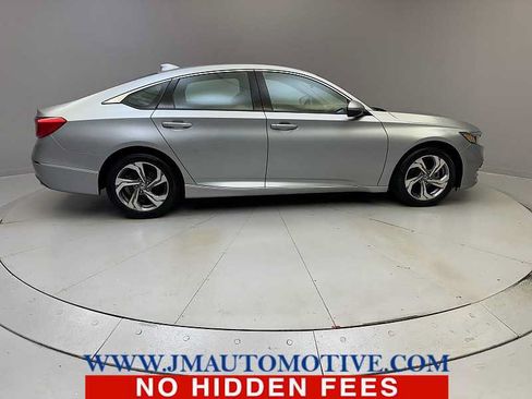 Used 2018 Honda Accord EX-L image 6
