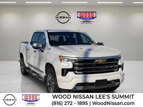 Used 2023 Chevrolet Silverado 1500 High Country w/ Technology Package AWD/4WD image 1