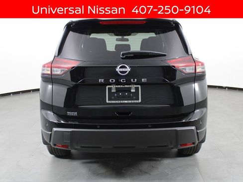 New 2026 Nissan Rogue S image 6