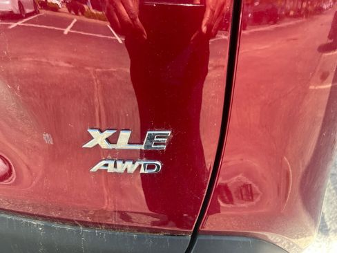 Used 2023 Toyota RAV4 XLE w/ Convenience Package AWD/4WD image 14