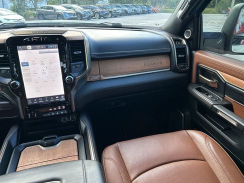 Used 2023 RAM 2500 Limited AWD/4WD image 27
