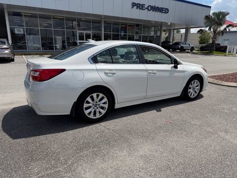 Used 2016 Subaru Legacy 2.5i Premium AWD/4WD image 3