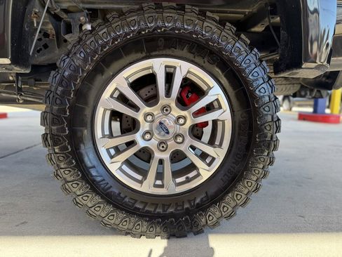 Used 2014 Ford F150 Limited image 10