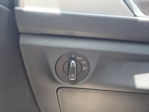 Used 2024 Volkswagen Jetta S FWD image 29