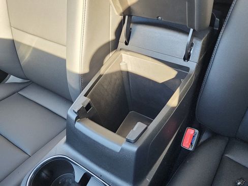 New 2026 GMC Canyon Elevation w/ Convenience Package image 35