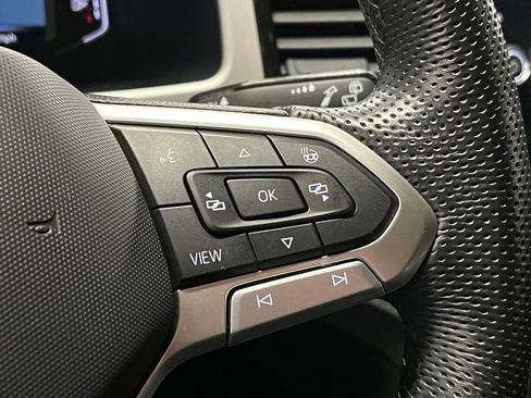 Certified 2023 Volkswagen Atlas SEL Premium image 29