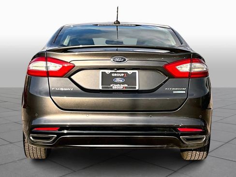 Used 2015 Ford Fusion Titanium image 4