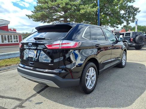 Certified 2024 Ford Edge SEL w/ Convenience Package AWD/4WD image 6