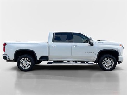 Used 2023 Chevrolet Silverado 2500 High Country AWD/4WD image 6