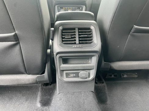Used 2019 Volkswagen Tiguan SEL R-Line image 28