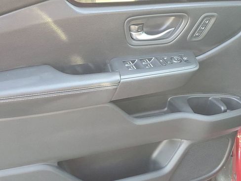 Used 2023 Honda Pilot EX-L image 37